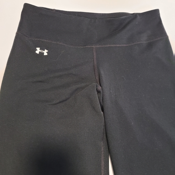 Under Armour Boot Cut Yoga Pants Joggers Track Pants Black Size Small - Picture 7 of 9